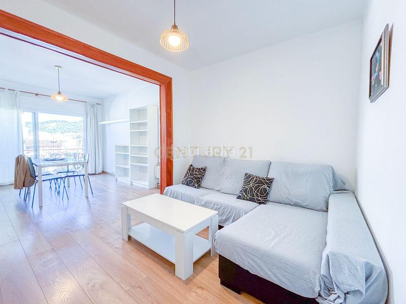 Foto 4043350c-a1b6-4f8c-b09e-35d14dfa64bc. Apartament a Centre Pineda de Mar