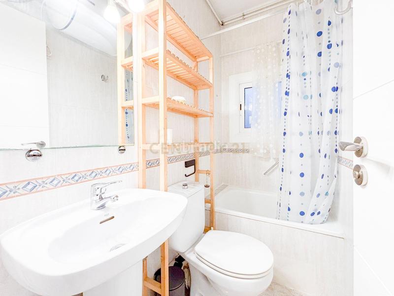 Foto 96fee9f0-e8be-4fa4-af2b-db27f71a86b4. Apartament a Centre Pineda de Mar