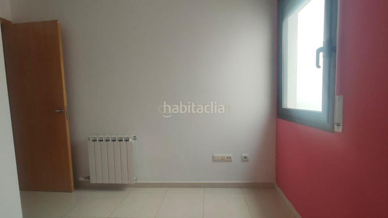 Foto 0be5fd5a-95e9-40a1-ab0b-bcebad0f2983. Piccolo appartamento in rocaberti in Creu de la Mà Figueres