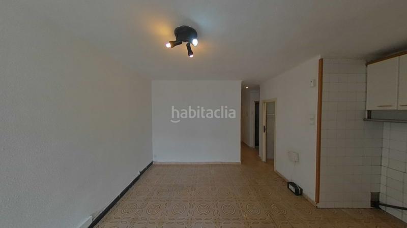 Foto 4633e53d-63e7-4ce3-ad84-1912cf402ecb. Apartament a santa coloma a Llefià Badalona