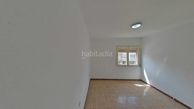 Foto 8ca8456c-bb0f-432a-ad50-d6f4482418df. Apartament a santa coloma a Llefià Badalona