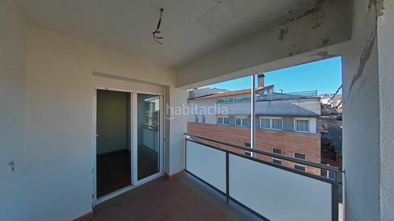 Foto 3eb274c2-eba5-4210-a84e-12b90807bd46. Casa a calle roure a Olot