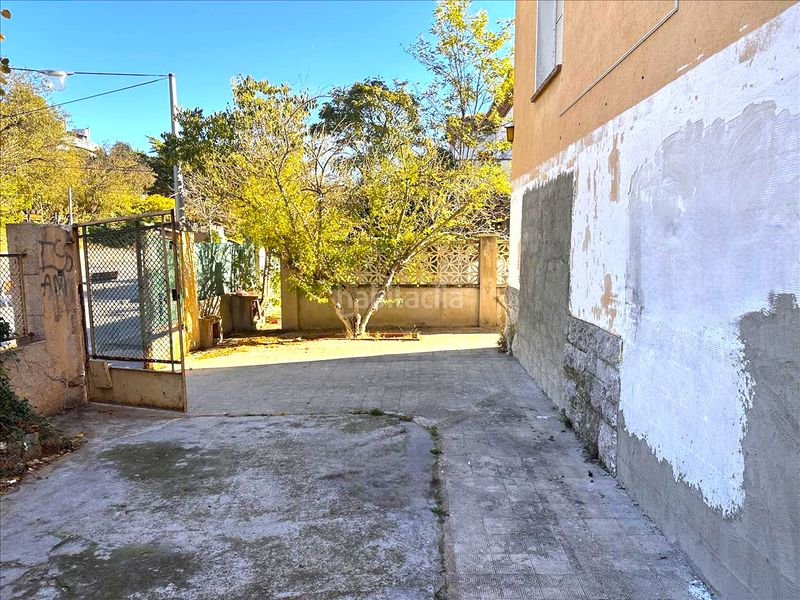 Foto 4e583aca-c9d3-4fb0-b2dd-03e9208f4be0. Casa amb piscina a Poble Nou-Olivar Gran Figueres