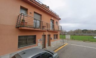 Reihenhaus in Centre. Casa unifamiliar en vidreres con rentabilidad desde él primer di