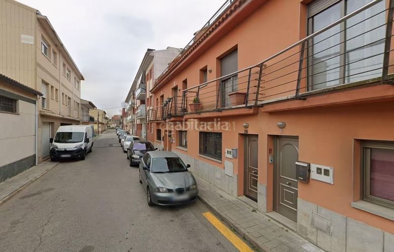 Foto 9243e426-3ab1-4b84-bac4-fa97559b747a. Casa adossada a Centre Vidreres
