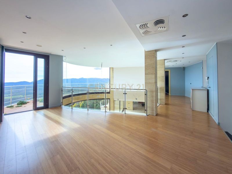 Foto 50e69136-4f1a-4a4c-927f-d57227ea8e4a. Casa amb aparcament piscina a Urbanitzacions Platja d´Aro