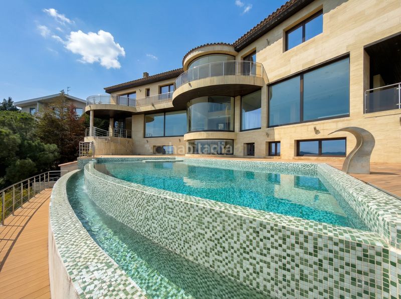 Foto e48142a6-6ff5-41b9-948f-b65a67b16258. Casa amb aparcament piscina a Urbanitzacions Platja d´Aro