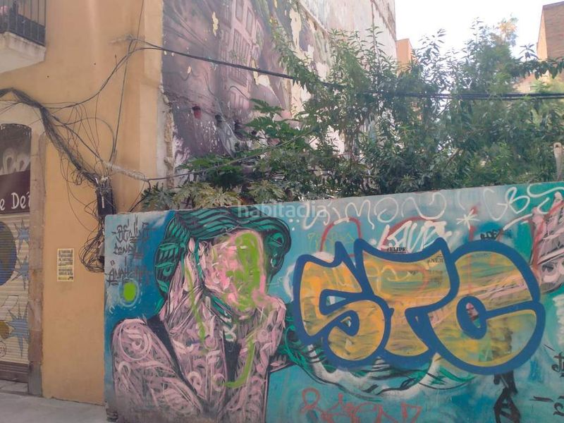 Foto aecae568-7dfa-4a54-90d0-39db02a91d09. Terreny residencial a Raval Barcelona