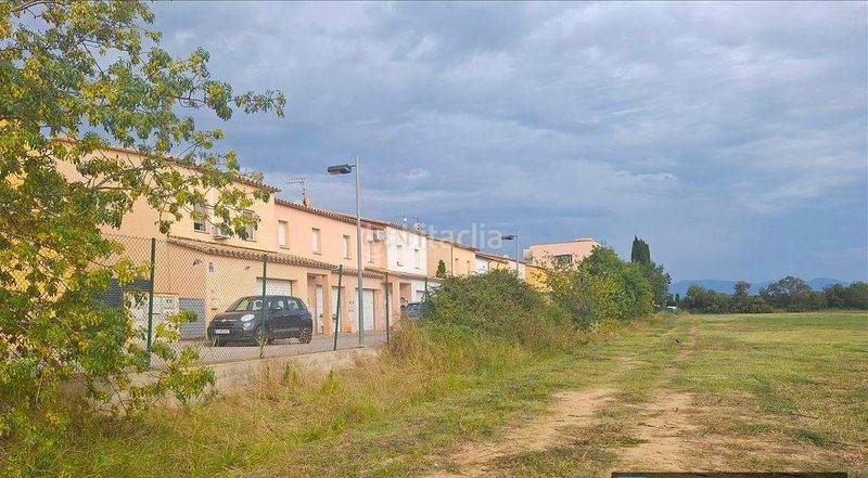 Foto 12e36a46-f298-4273-b64e-5c20dd73aeae. Terreny residencial a 2. parcela a Puigmal - Mas Nou Empuriabrava