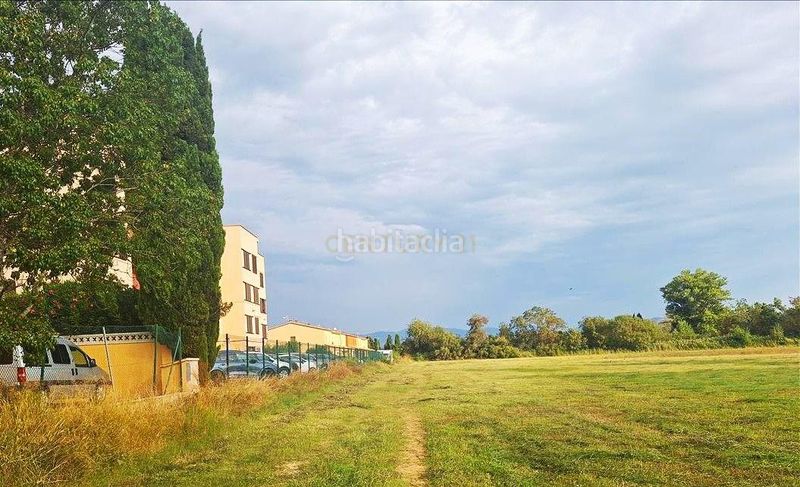 Foto b059e027-4df0-4cec-8f40-c90d166933a6. Terreny residencial a 2. parcela a Puigmal - Mas Nou Empuriabrava