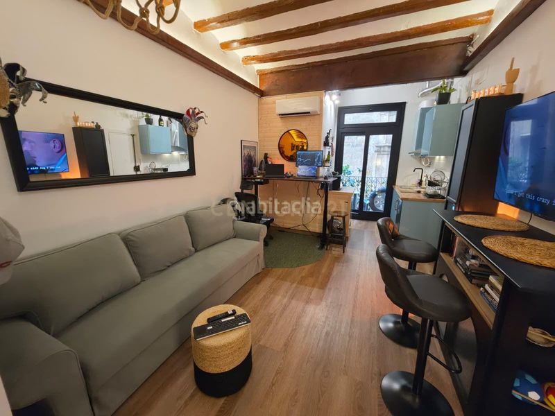 Foto f7c06adf-3307-4fcd-8d4c-9f27977e8760. Pis a St. Pere - Sta. Caterina - El Born Barcelona