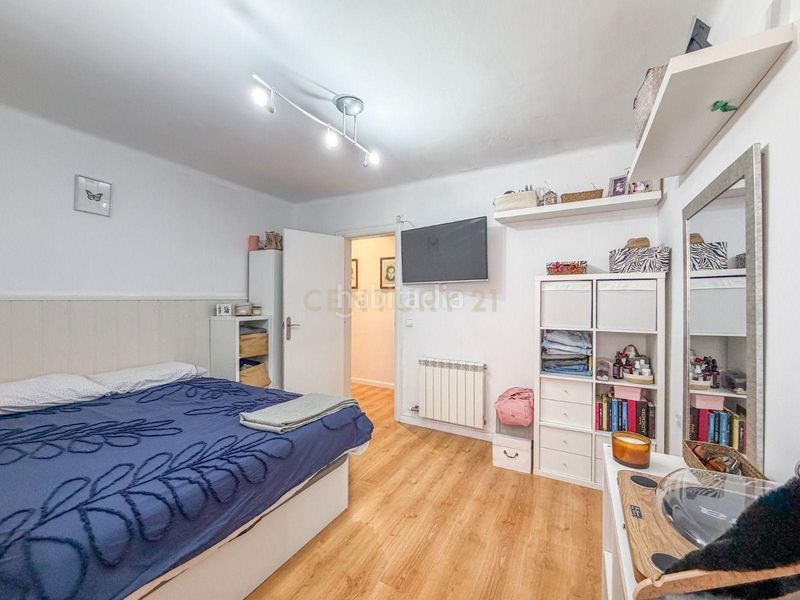 Foto 0a483511-ff65-4241-a425-fbfb940762aa. Apartament a Cerdanyola Nord Mataró