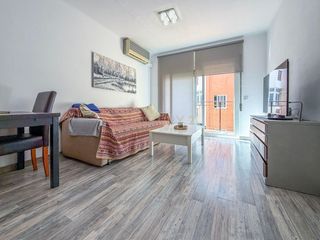 Appartement in Premià de Dalt. Gran oportunidad! piso de 4 habitaciones con balcón en premià de