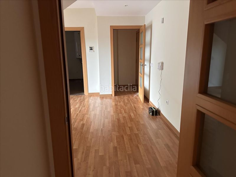 Foto dc6a3708-4c23-4779-b52e-9088d05e39e9. Apartament a Vilajuïga