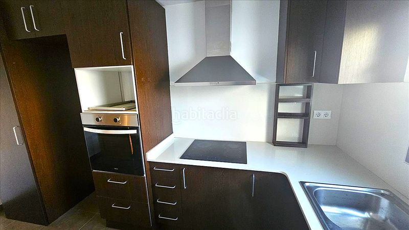 Foto 1117a39a-dc2e-4d5a-a1cd-ff3c88d7f9ca. Casa amb aparcament a Vilajuïga