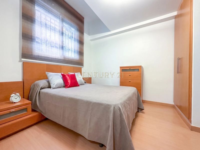 Foto 45b709dc-024a-45e3-8988-d481ffbbedd5. Casa adossada a Sant Crist Badalona