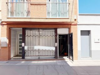 Locale commerciale in Mao, 15. Local a la venta en malgrat de mar
