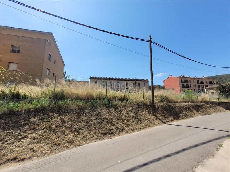 Foto b2fc81d8-9897-4480-a748-1afa1f244791. Terreny residencial a Celrà