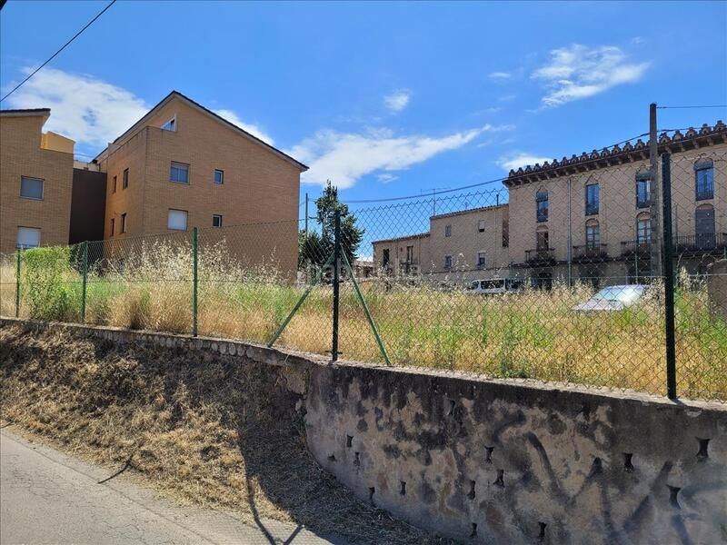 Foto e0a2142e-03e2-4c4b-b8c1-5a01959c5bd9. Terreny residencial a Celrà