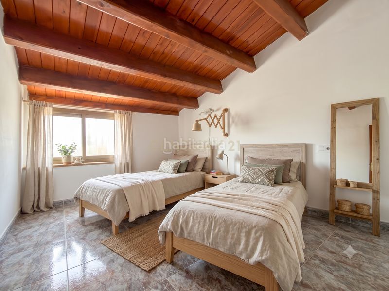 Foto b437d85a-0ab0-496b-a81a-e54c593f64ec. Casa a Canet de Mar