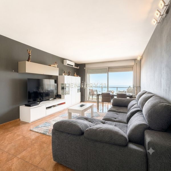 Foto 43fa3ef7-3118-4332-8f0a-145917ff8b23. Apartament a Montgat