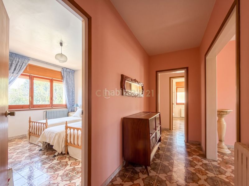 Foto f40c31f9-0b68-408e-8ed2-bcd46bc1d4b0. Haus in Alella