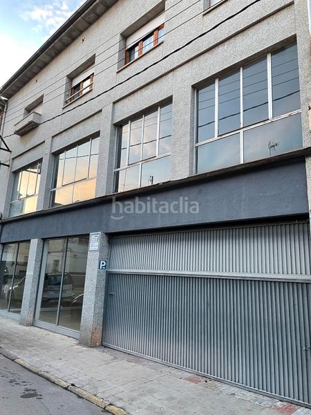 Foto bc31bb58-2b05-402f-ba80-db7260cfcb17. Locale commerciale in Torelló