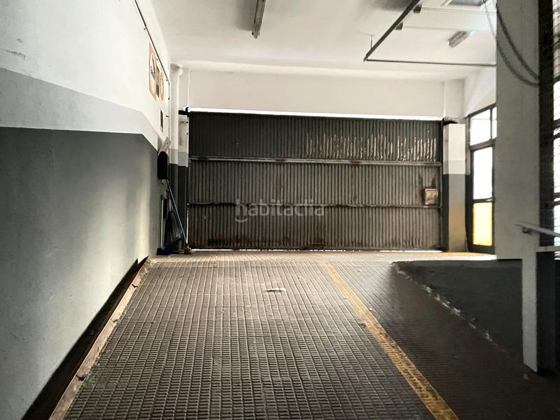 Foto fe258067-48f0-438f-a355-6f6522a58f4d. Locale commerciale in Torelló