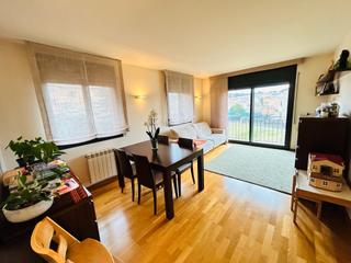Flat in Folgueroles. Oportunitat a folgueroles! pis exterior amb 3 habitacions, ascen