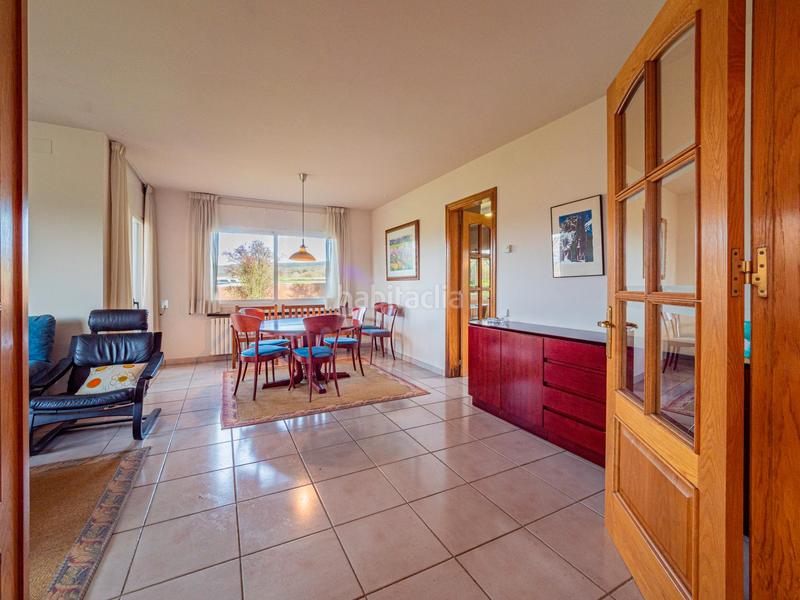 Foto b1506388-85ad-4eb3-a43c-4e37a716ceb0. Chalet casa a en Sant Julià de Vilatorta