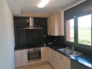 Pis a Roda de Ter. Piso seminuevo en  roda de ter