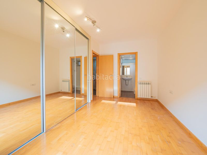 Foto cc07e2d1-9f85-4993-9394-34a823f068a2. Pis amb aparcament a Estadi-Santa Anna Vic