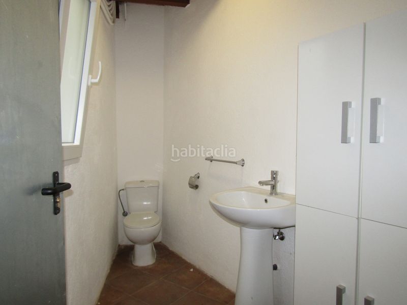 Foto d73749e2-2479-4331-bf32-fb587dc48a11. Casa a Sant Hipòlit de Voltregà