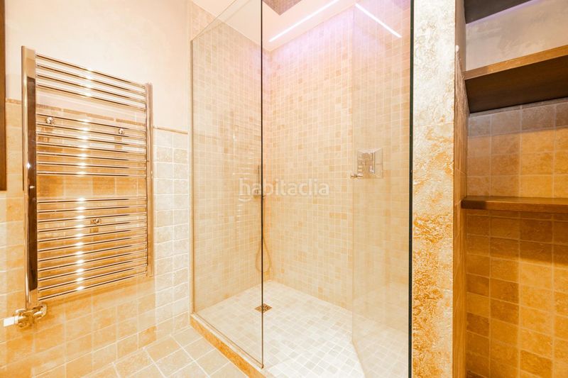Foto 56ae6ba1-b393-4043-8d1b-cde825b21421. Duplex in Caputxins-Ambulatori Vic