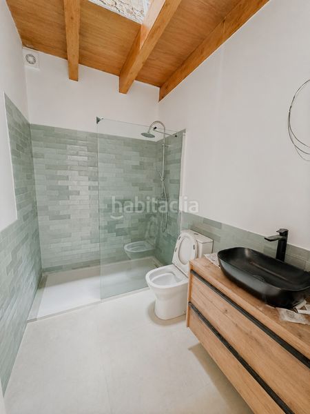 Foto 1ded9d84-5160-4adb-a92f-0aae942de668. Casa amb calefacció aparcament a Manlleu