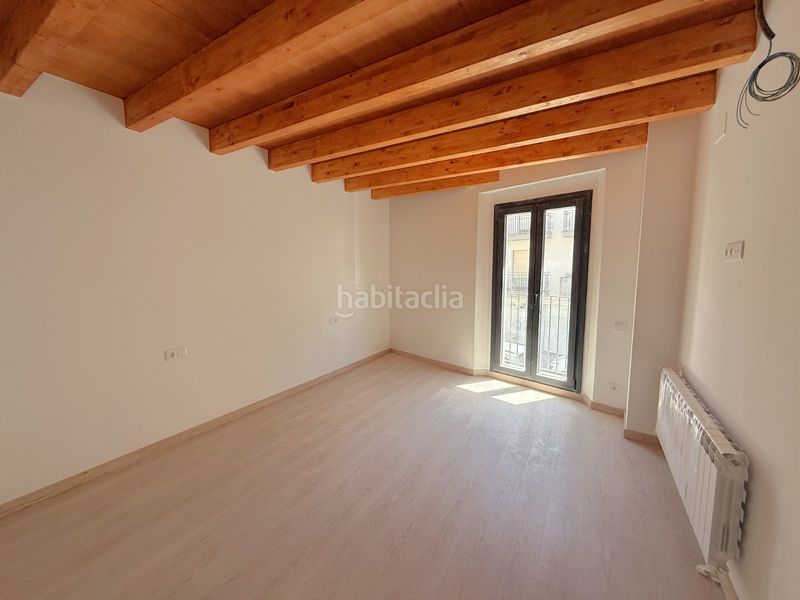 Foto a2218a03-c1b4-41c3-9689-5c9d4c5afef2. Casa amb calefacció aparcament a Manlleu