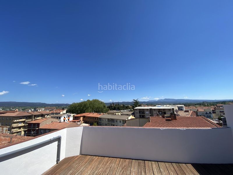 Foto b041345d-008a-41fb-85a2-abd9fd2520b0. Dúplex a Manlleu