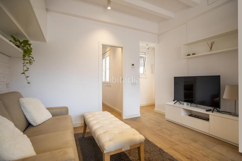 Foto 9674aed2-6ffa-4aaa-811d-a9b2b2ddfb1c. Miete etagenwohnung in Gòtic Barcelona