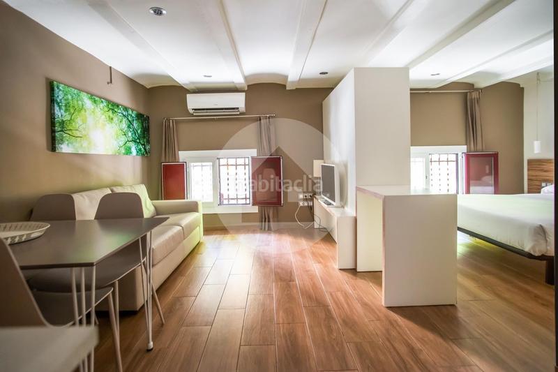Foto 329dbb87-5444-45d8-b150-a96f9cafd2a0. Alquiler piso moderno loft en alquiler en Vila de Gràcia Barcelona