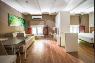 Miete Etagenwohnung  Carrer de milà i fontanals. Moderno loft en alquiler