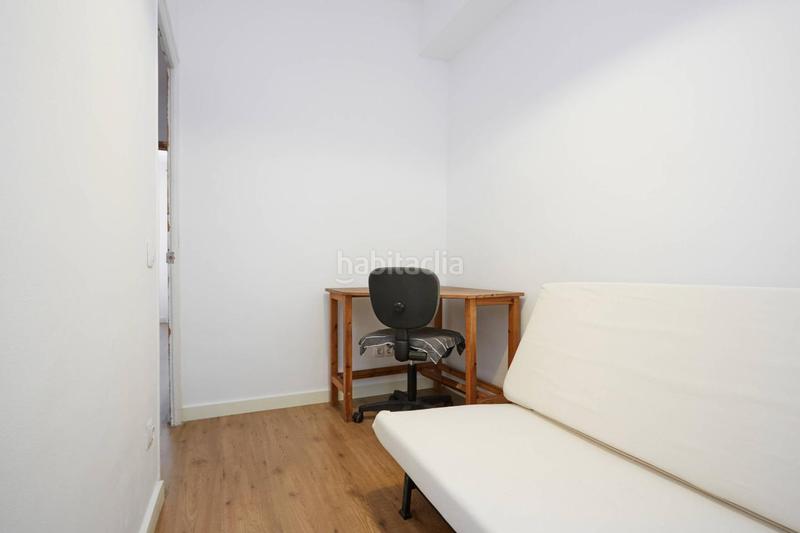 Foto 02a62978-aeca-4922-b582-d12affb617d4. Alquiler piso apartamento luminoso totalmente amueblado en Barcelona