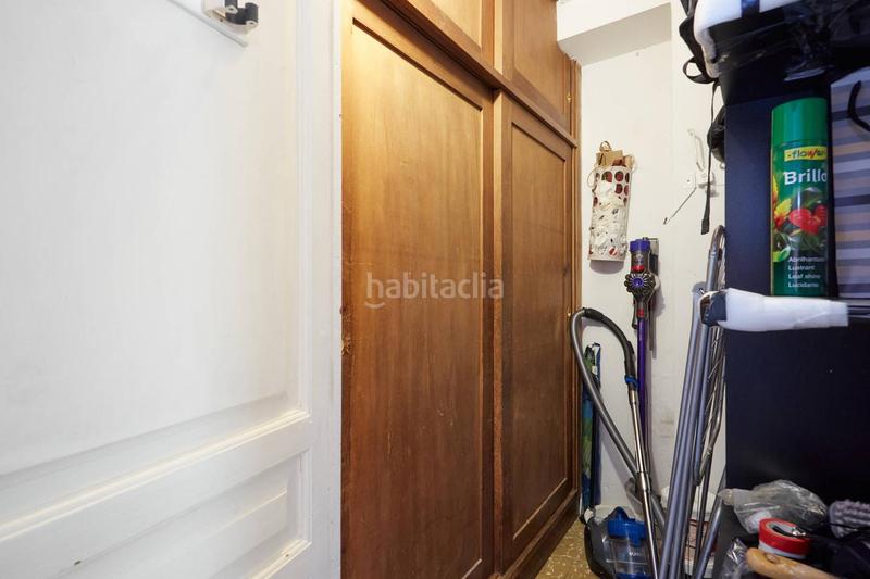 Foto 1c3d89d0-f1fb-49d8-806f-b256f99e0f64. Rent flat in Hostafrancs Barcelona