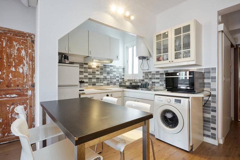 Foto e09acd47-9475-42bc-91e1-2f80ed17e350. Rent flat in Hostafrancs Barcelona