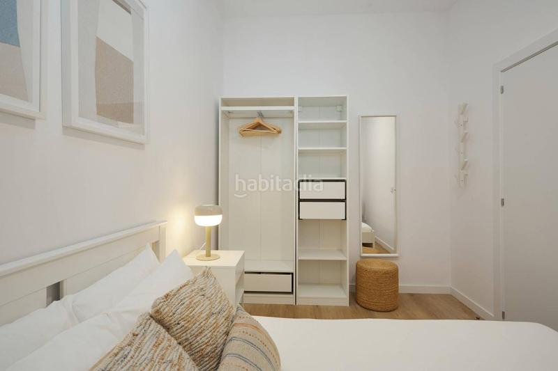 Foto ad951d4a-08e0-4db7-8542-dd4fda429a3a. Alquiler piso alquiler de piso totalmente reformado de 3 habitaciones en Barcelona