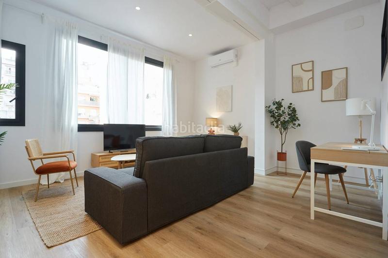 Foto 8a6fd13e-f0e4-4ab1-9b82-34a04d6ff1d5. Location appartement dans El Camp de l´Arpa del Clot Barcelona