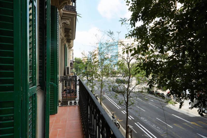 Foto 7871ab35-ad65-450c-9b9b-d9e08e56fc5c. Miete etagenwohnung in El Camp de l´Arpa del Clot Barcelona