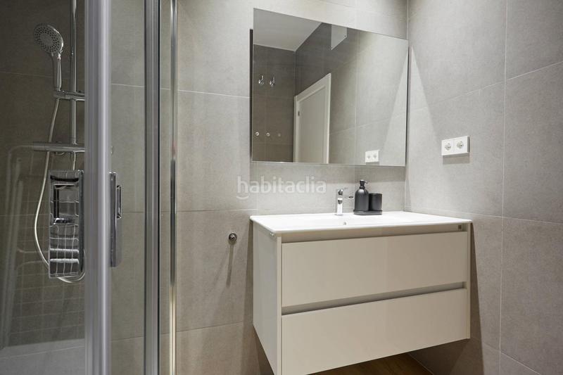 Foto f0817ec3-69ba-4be5-a9e8-8ffcf9085c20. Rent flat in El Camp de l´Arpa del Clot Barcelona