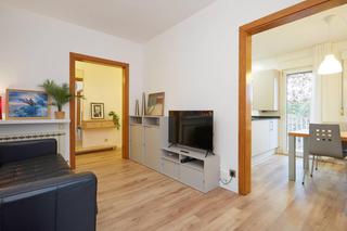 Lloguer Pis  Carrer de portugal. Apartamento de dos dormitorios con balcón en alquiler