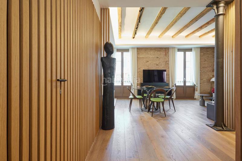 Foto ee7fd6ed-ece4-4177-bc35-3e2866f78e99. Miete etagenwohnung in L´Antiga Esquerra de l´Eixample Barcelona