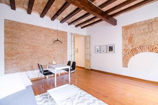 Alquiler Apartamento  Carrer de la carabassa. Piso de alquiler  amplio y encantador
